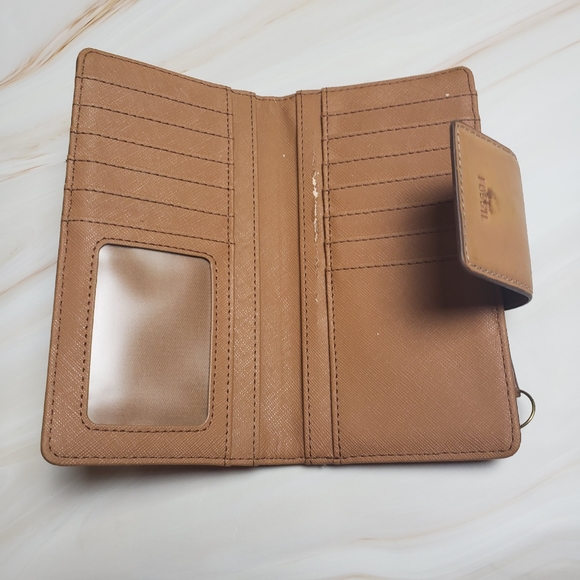 Fossil Emma Tab tan snap clutch wallet - Picture 7 of 10